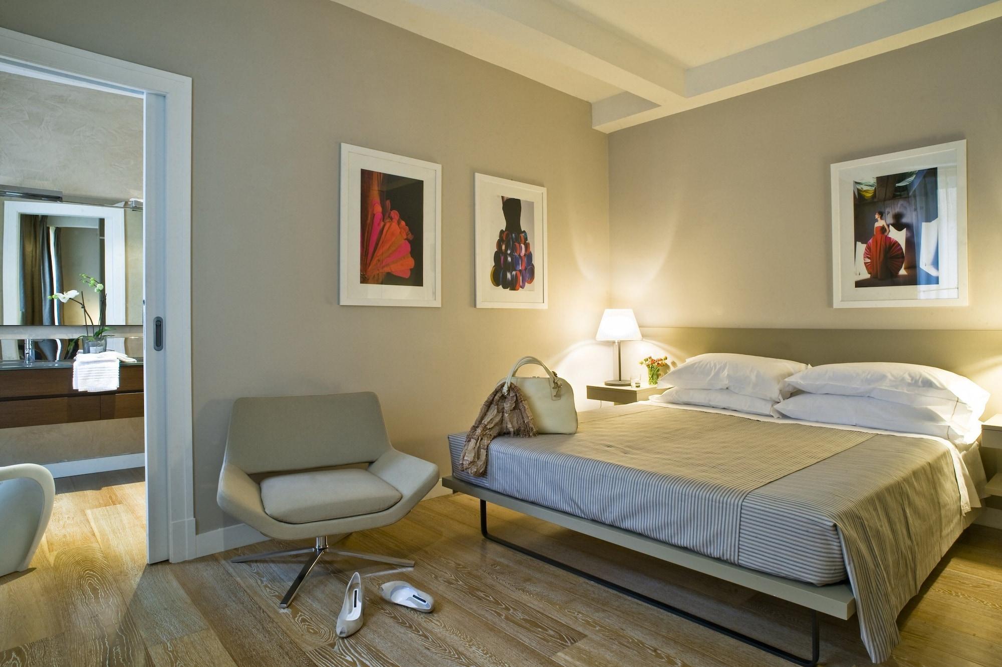 Escalus Luxury Suites Верона Стая снимка