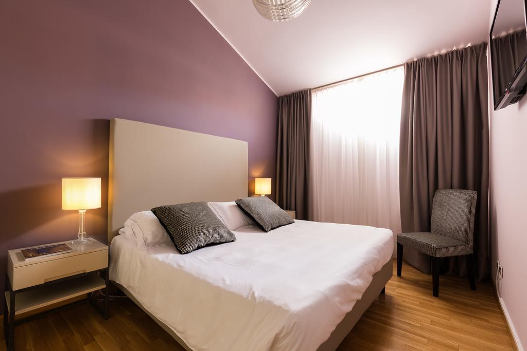 Escalus Luxury Suites Верона Екстериор снимка