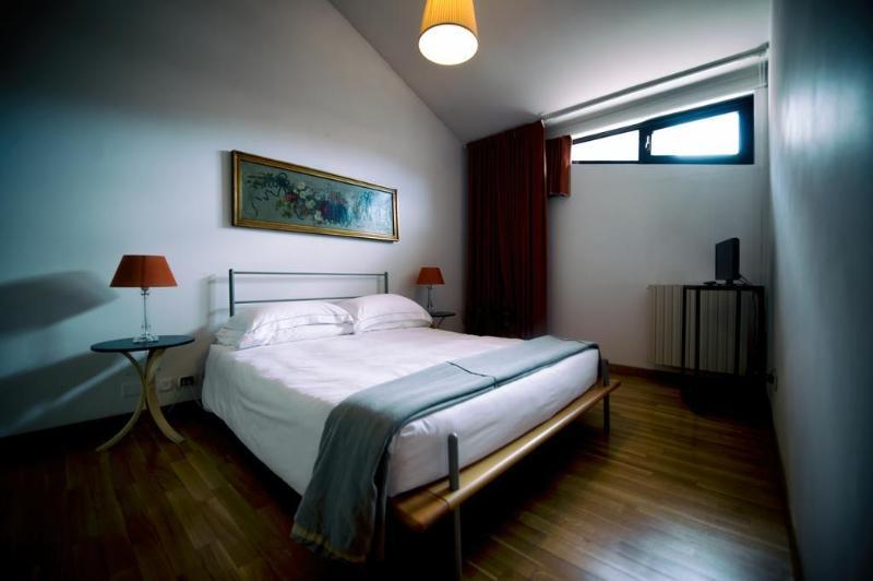 Escalus Luxury Suites Верона Екстериор снимка