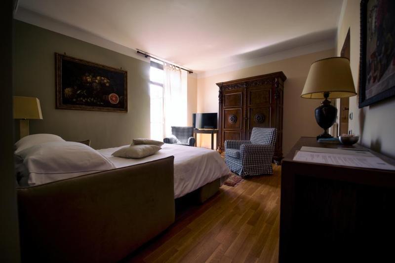 Escalus Luxury Suites Верона Екстериор снимка